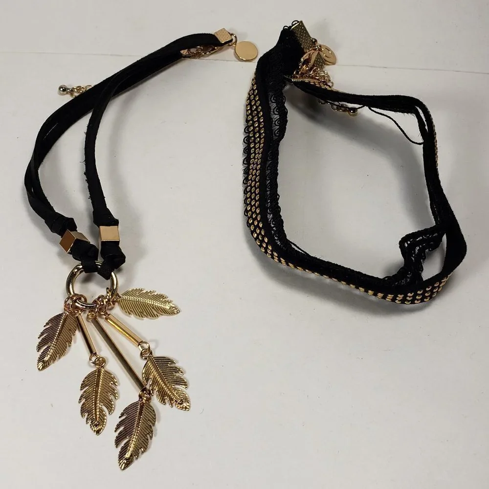 Set of 2 Chokers Gold tone Black Faux Leather Cord leaf charms, Women's Jewelry